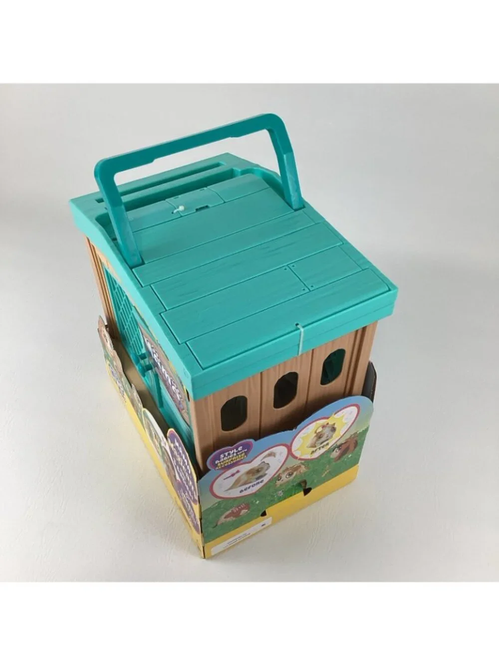 Little Live Pets Mama Surprise Guinea Pig Plush Hutch 3 Babies 20+ Sounds NEW